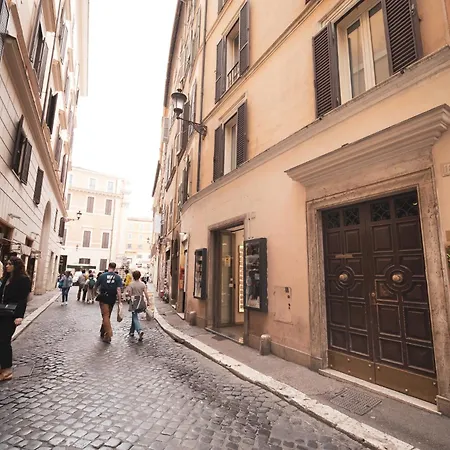 Trevi Fountain By Buddyrent Appartement *