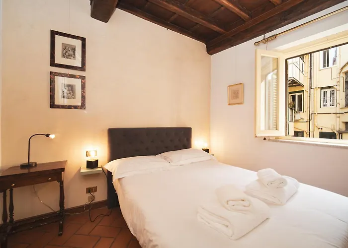 Trevi Fountain By Buddyrent