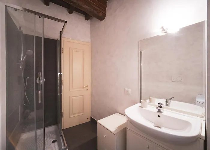 Trevi Fountain By Buddyrent *